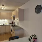 Nouveau !! Confortable Totalement Renove Avec Parking Gratuit - Hypercentre De Nancy