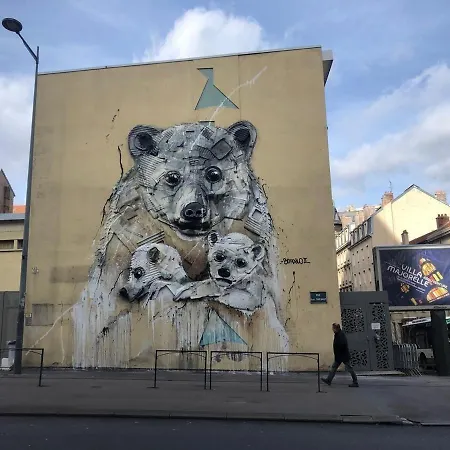 Daire Nouveau !! Confortable Totalement Renove Avec Parking Gratuit - Hypercentre De *